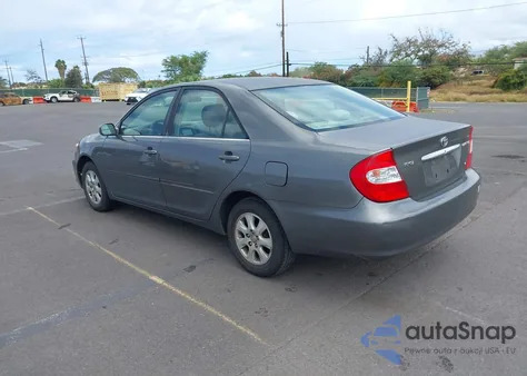 2004 Toyota Camry Le V6/Xle V6 из США, поврежденный, VIN JTDBF32K540155687